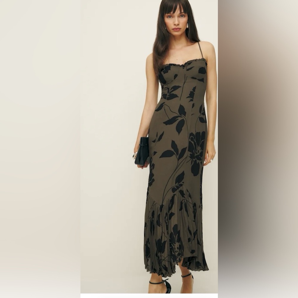 NWT Reformation Aiko dress in Solana print. Floral - Picture 3 of 11